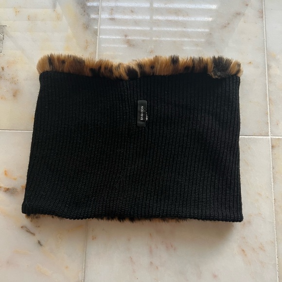 Soft cheetah print infinity neck scarf - Picture 3 of 3